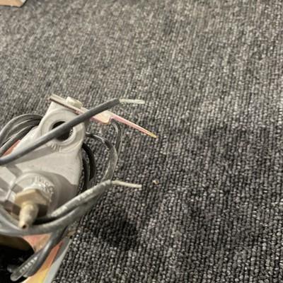 Johnson Controls Air Valve VIIHAA-109 110/120V 50/60Hz 6W 30PSI Used