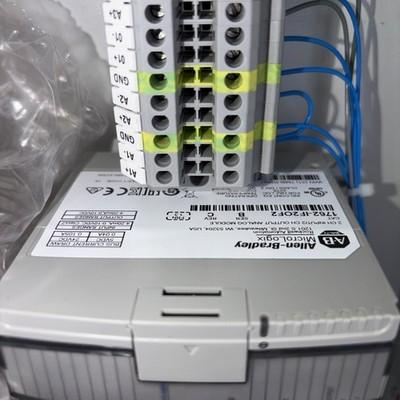 Gardner Denver XMX-1V Control Panel ALLEN BRADLEY Micrologix 1100