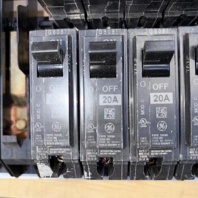 1- 100AMP & 20 – 20AMP GE Bolt one Breakers