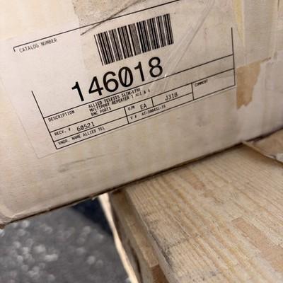 Allied Telesis CentreCOM AT-3004SL IEEE 802.3 10BASE2 Ethernet 4-Port Repeater