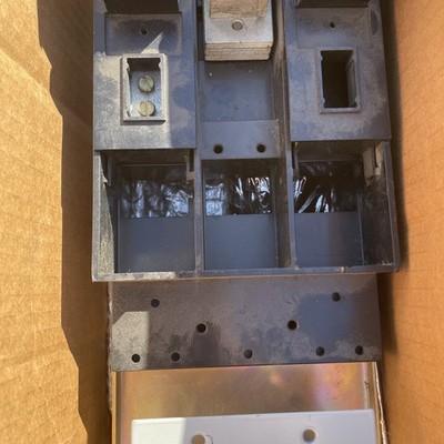 GE AMC6GB 6POLE 1200AMP 600V MODEL 1 CIRCUIT BREAKER MODULE