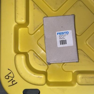 Festo CPV10-M1H-2X3-OLS-M7 Pneumatic Solenoid Valve 21VDC