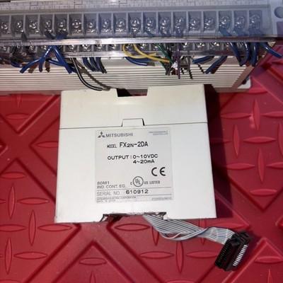 MITSUBISHI FX2N-64MT-ESS/UL PLC W Fx2n-2da