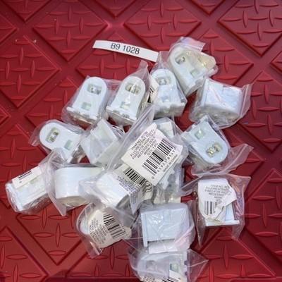 20- #80-1499, Quickwire Terminals Accept Up to 18 Gauge Solid Or Tinned Leads S