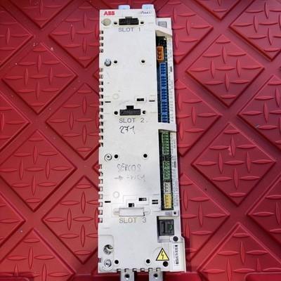 ABB ACSM1 FREQUENZUMRICHTER CONTROLUNIT – ACSM1-M-MU-E1 (USED)