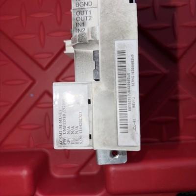 ABB ACSM1 FREQUENZUMRICHTER CONTROLUNIT – ACSM1-M-MU-E1 (USED)