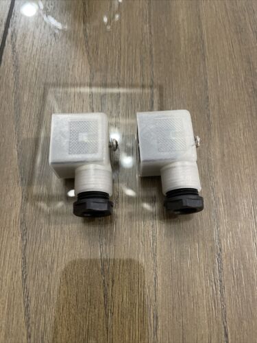 CANFIELD CONNECTOR 6-48 VDC/VAC, Mini Solenoid Valve Set of Two. New