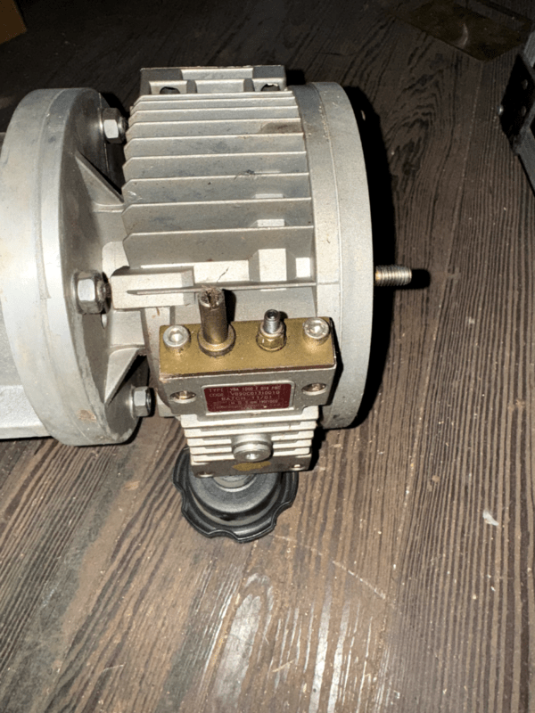 BONFIGLIOLI riduttori vba 1000 f d19 p80