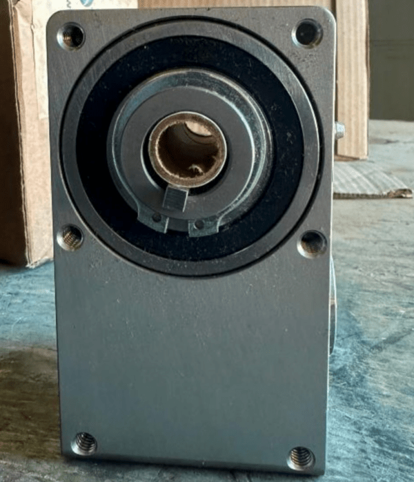 TOLOMATIC SlideRite Right Angle Gearbox 02260400  SRG,STD,1:1,1X1,RH NEW! USA