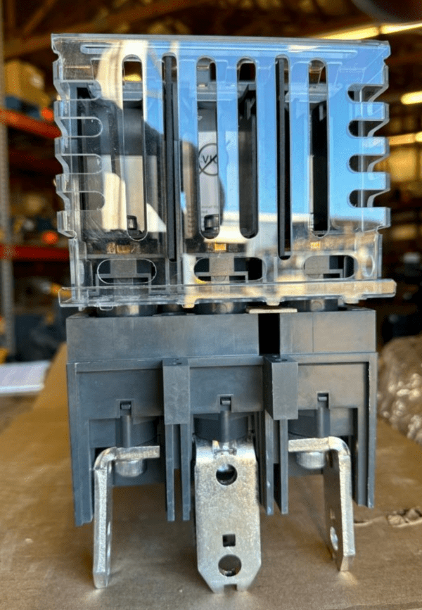 SCHNEIDER ELECTRIC 548755P33 / 548755P33 (BRAND NEW) PowerPacT LL600