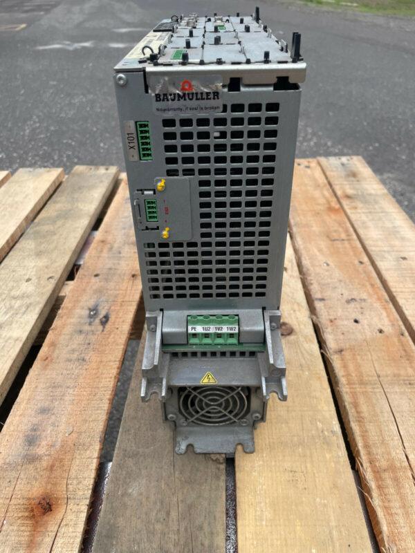 Baumuller Nurnberg BM4423-ST1-01200-03 Drive / With Cover