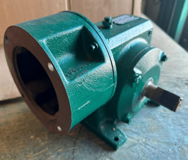 Master Gear Reducer, Size: M60833L1056WM21A40, 40/1 Ratio (FW)