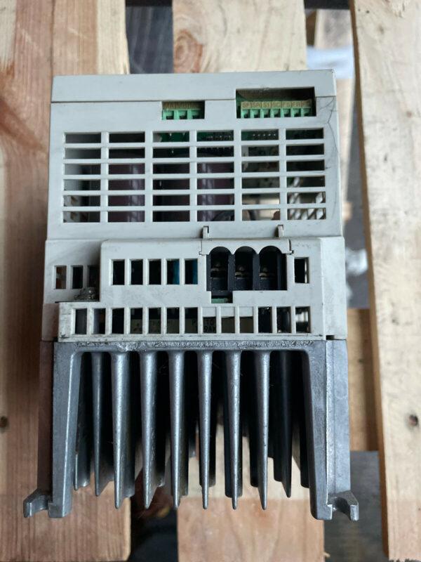 Magnetek GPD 205 GPD205-1001 Inverter