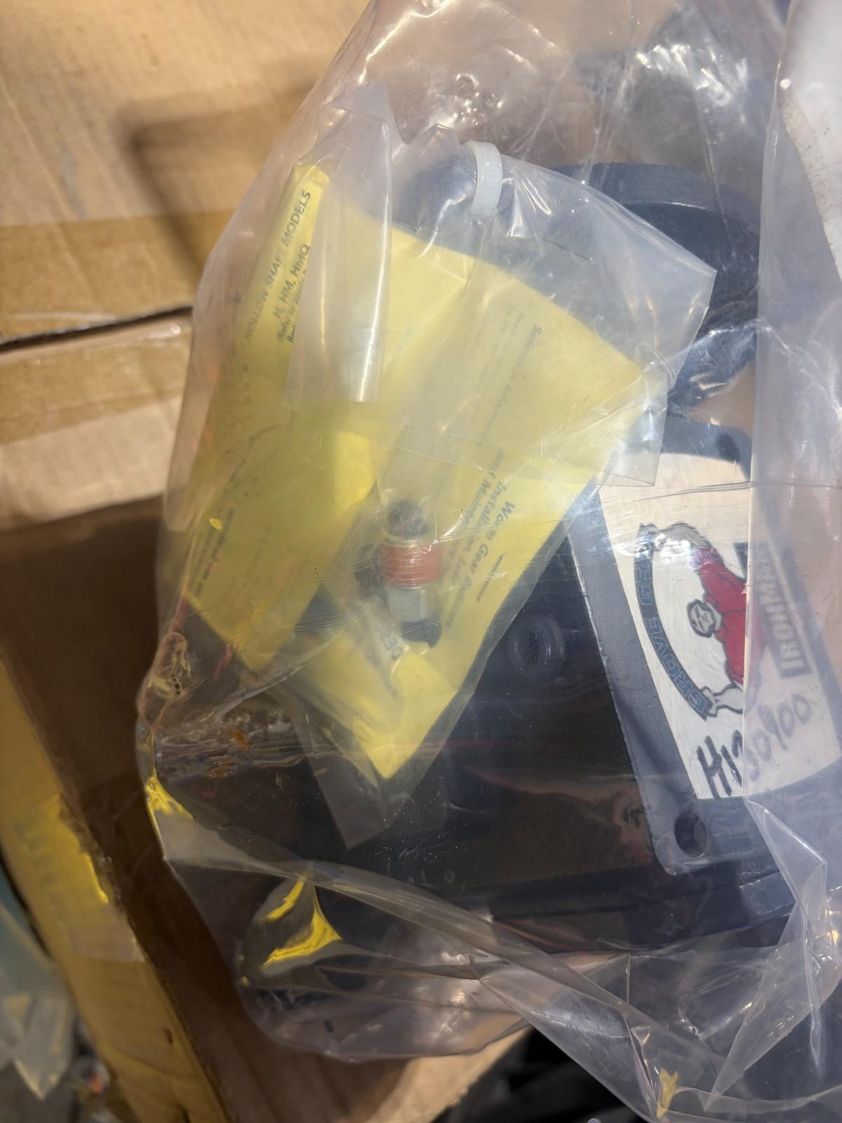 Grove Gear Ironman GR-TMQ-813-10-R-56 Gear Reducer 10:1 Ratio GRT13002063.00