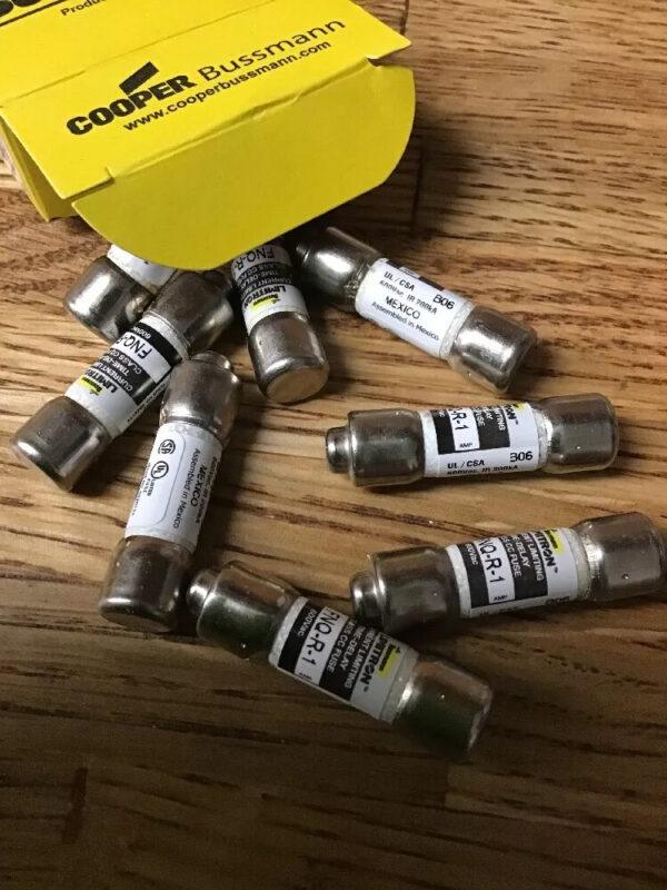 10 New Bussmann FNQ-R-1 Class CC 1 Amp Fuses 600 Volt Tron NEW LOOK NIB