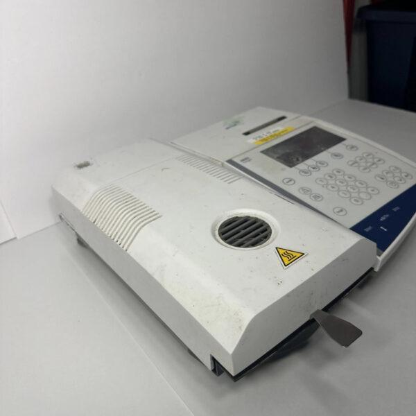 METTLER TOLEDO HR83 Halogen Moisture Analyzer (Parts or Repair)