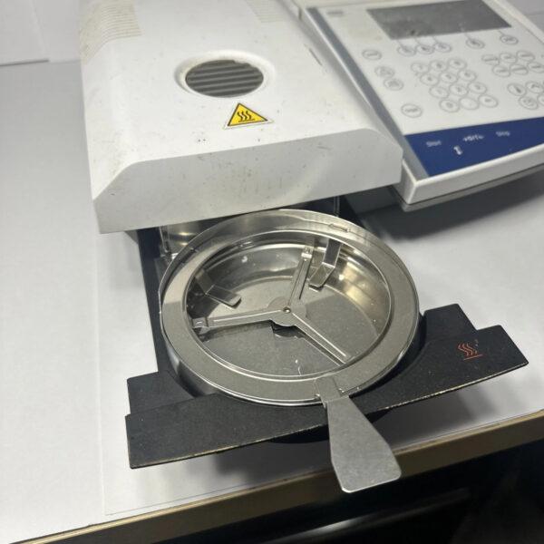 METTLER TOLEDO HR83 Halogen Moisture Analyzer (Parts or Repair)