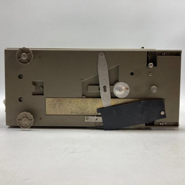 Mettler AE100 Analytical Balance Scale FOR PARTS Powers, cracks below scale dish