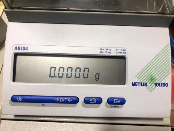 Mettler Toledo AB104 Analytical Balance .1mg (w/ 30 Day Parts & Labor Warranty)