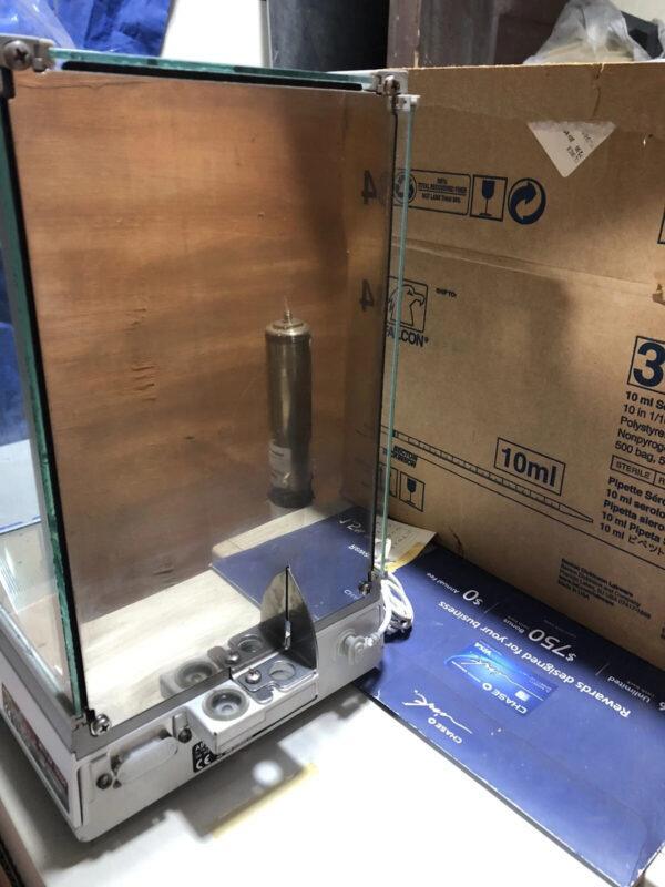 Mettler Toledo AB104 Analytical Balance .1mg (w/ 30 Day Parts & Labor Warranty)