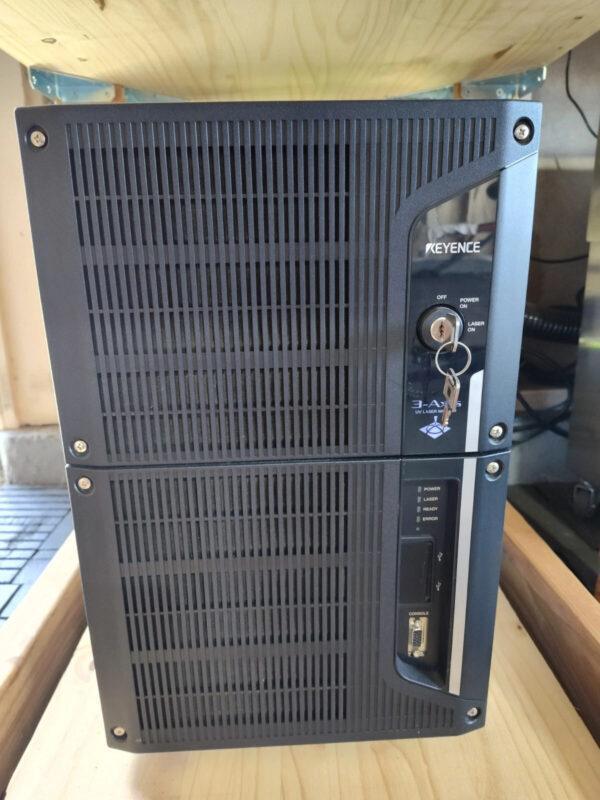 KEYENCE MD-U1020C 3-AXIS MARKING LASER w/ WORX ME1 ENCLOSURE & FUME EXTRACTOR