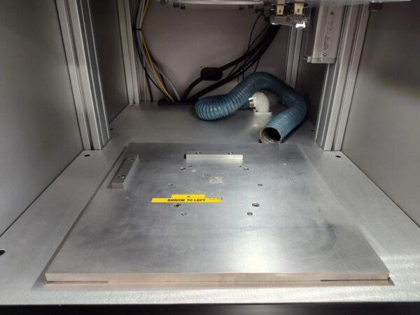 KEYENCE MD-U1020C 3-AXIS MARKING LASER w/ WORX ME1 ENCLOSURE & FUME EXTRACTOR