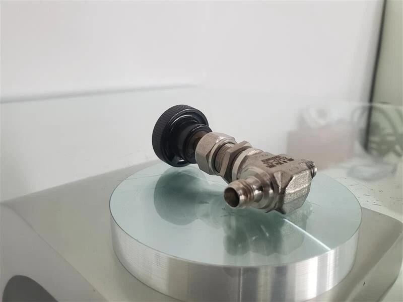 Swagelok SS-OVS2 Stainless Steel Integral Bonnet Needle Valve FNSP