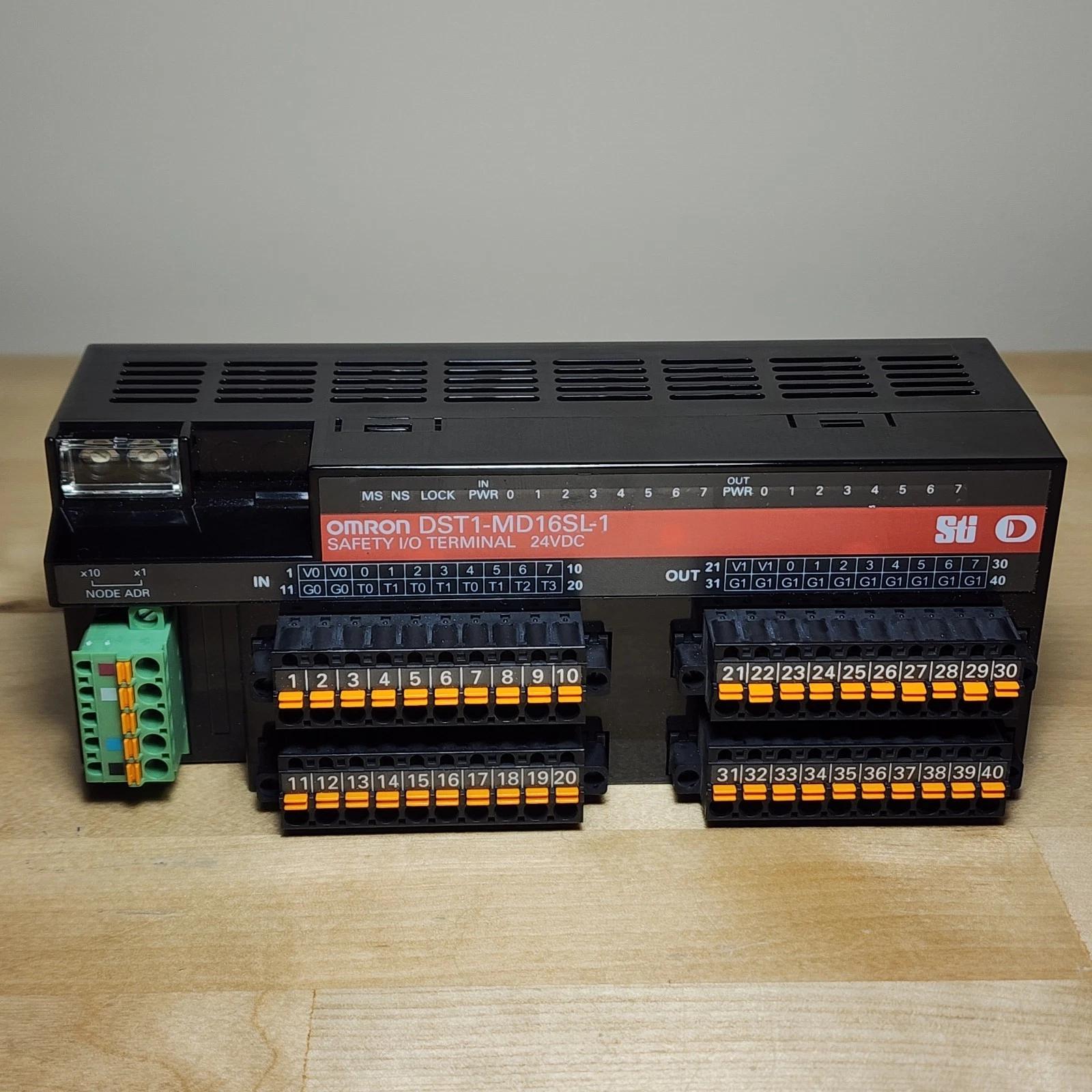 Omron DST1-MD16SL-1 Safety I/O Terminal 24VDC