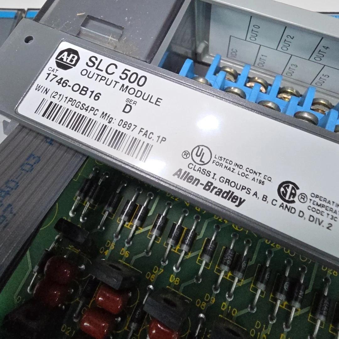 Allen Bradley SlC500 7-Slot Rack 1746-A7 1747 L541 CPU DC Sink Input 3x Output3x