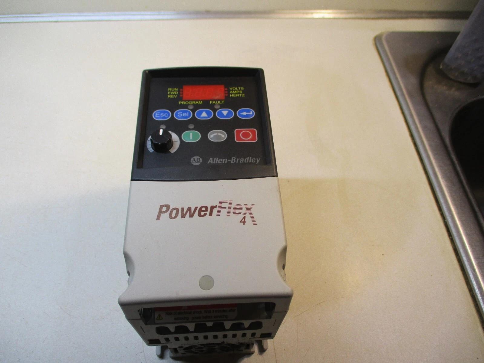 ALLEN BRADLEY PowerFlex 4 22A-D1P4N104 SER A DRIVE