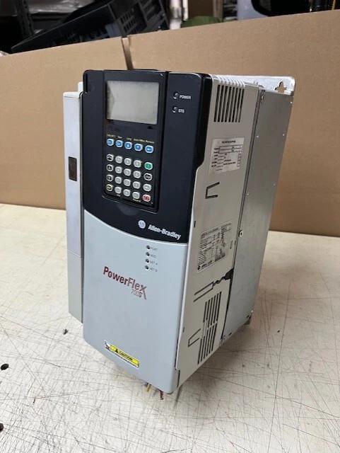 Allen Bradley 20DD022A0EYNANANE PowerFlex 700S VFD Series D