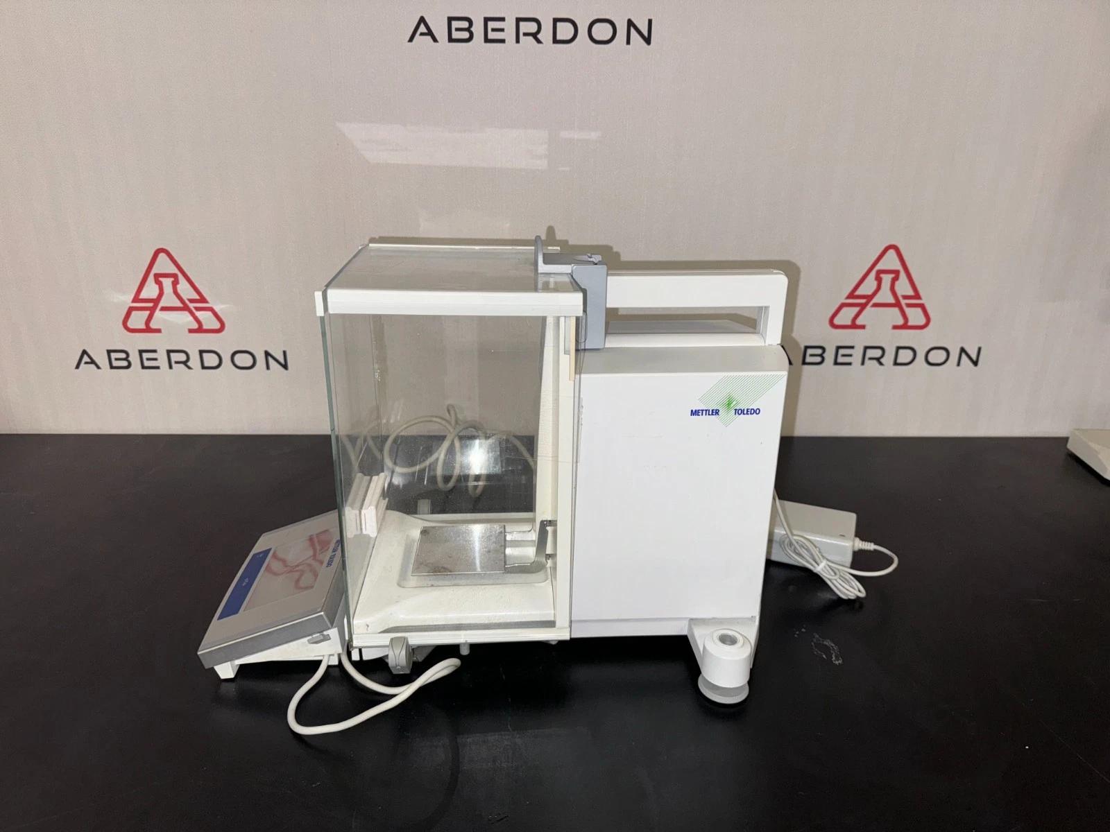 Mettler Toledo XS105DU DualRange Digital Analytical Balance Scale 18017