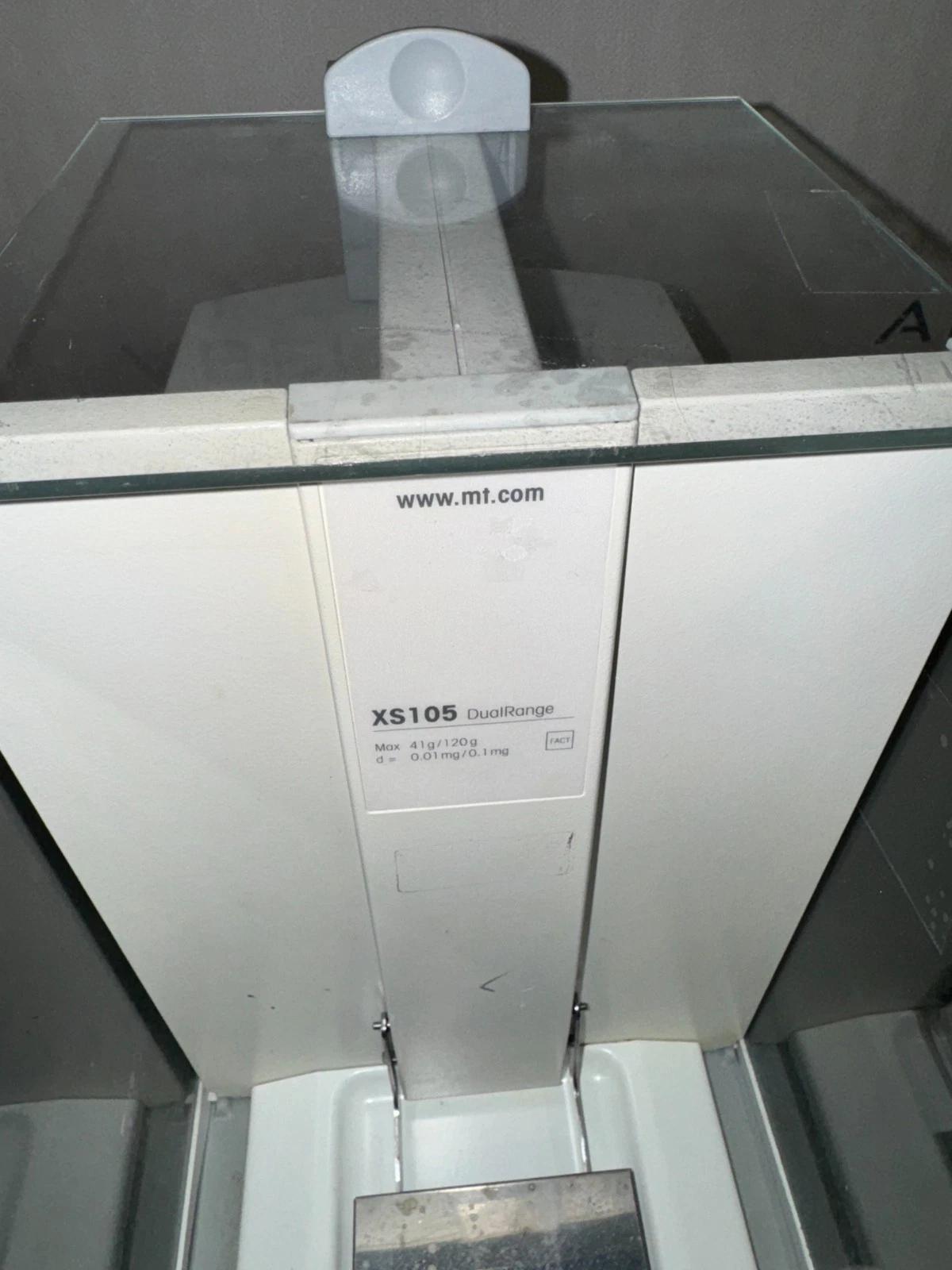 Mettler Toledo XS105DU DualRange Digital Analytical Balance Scale 18017