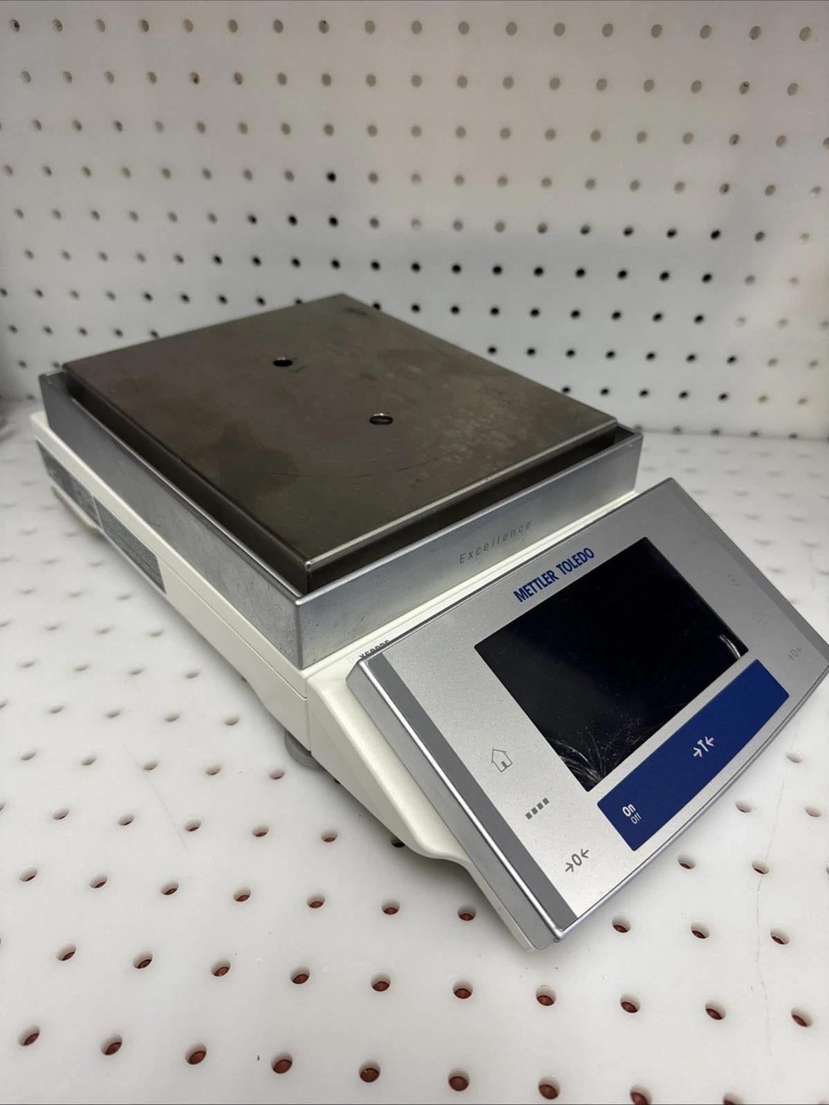 Two (2) Non-working Broken Scales Mettler Toledo Model XS4002S XS Model XS802S