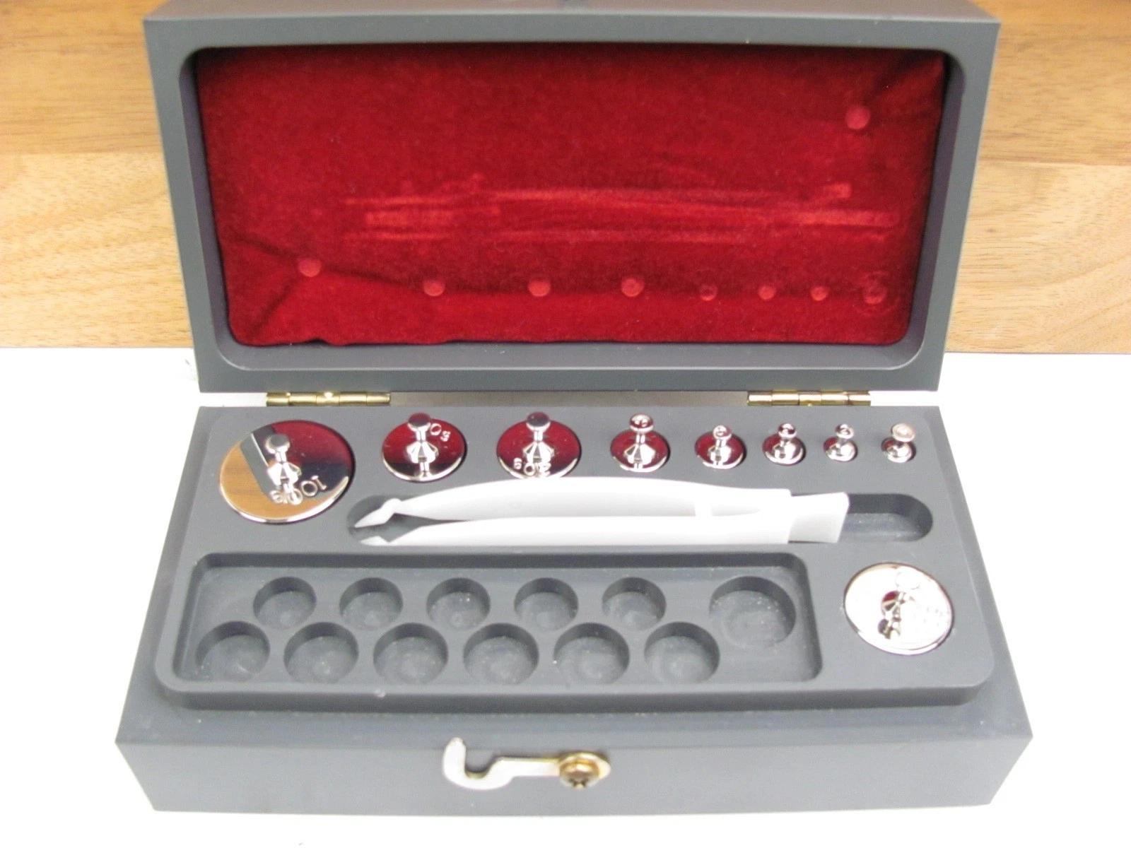 RICE LAKE WEIGHING SYSTEMS – 1g to 2kg – (14) Weights, HARDWOOD CASE Refurbished