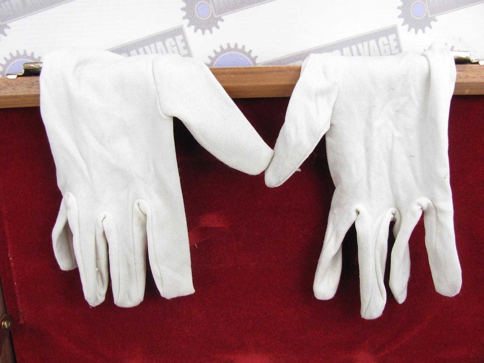 RICE LAKE WEIGHING SYSTEMS – 1g to 2kg – (14) Weights, HARDWOOD CASE Refurbished