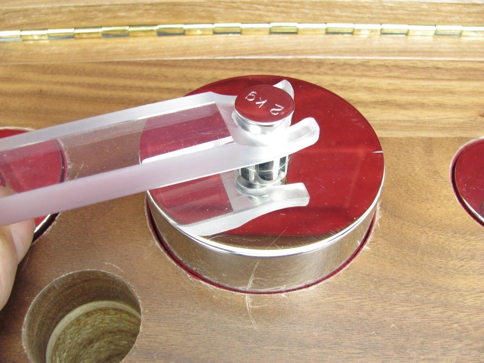 RICE LAKE WEIGHING SYSTEMS – 1g to 2kg – (14) Weights, HARDWOOD CASE Refurbished