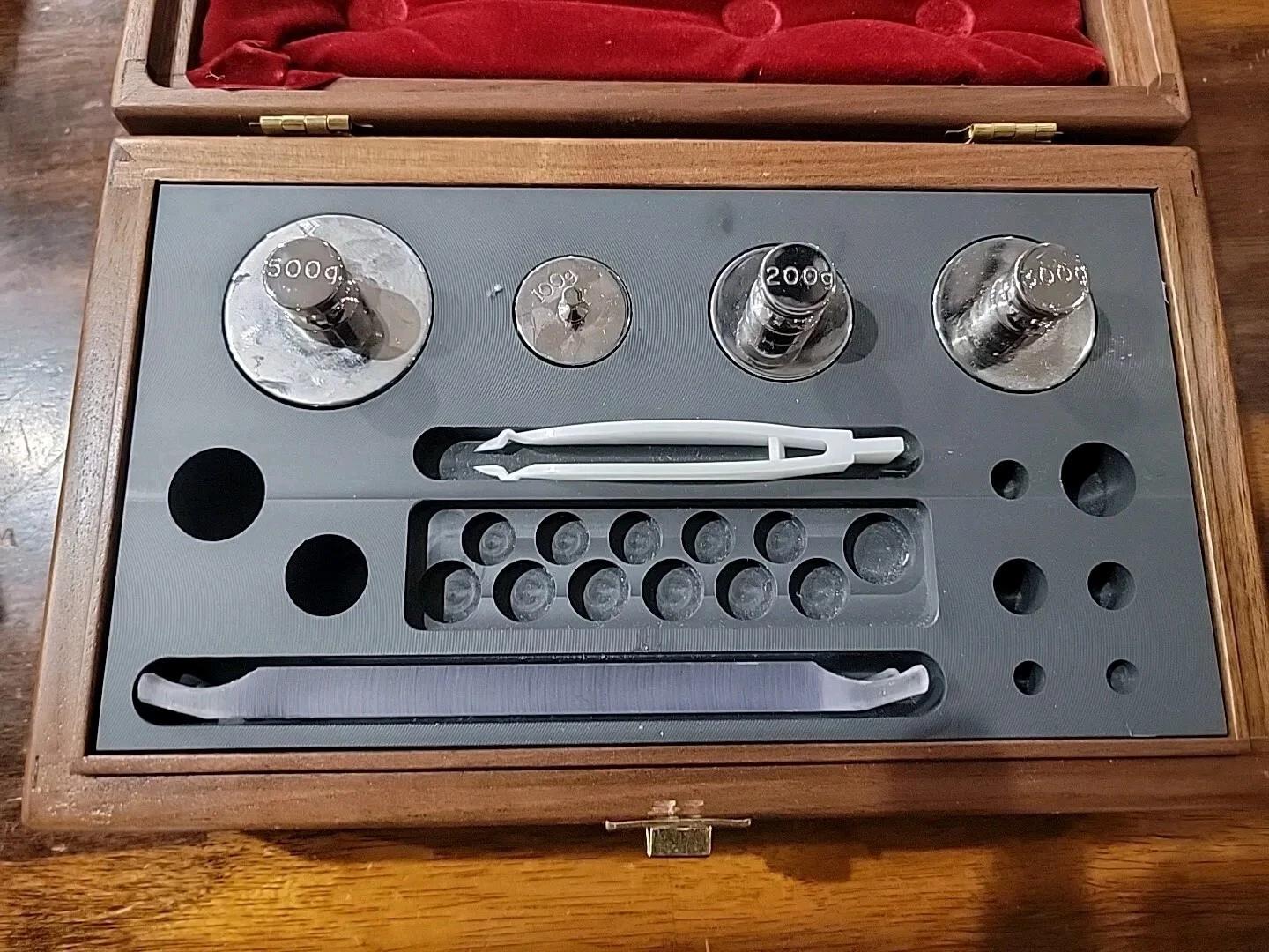 RICE LAKE WEIGHING SYSTEMS 100g, 200g, 300g & 500g Weights