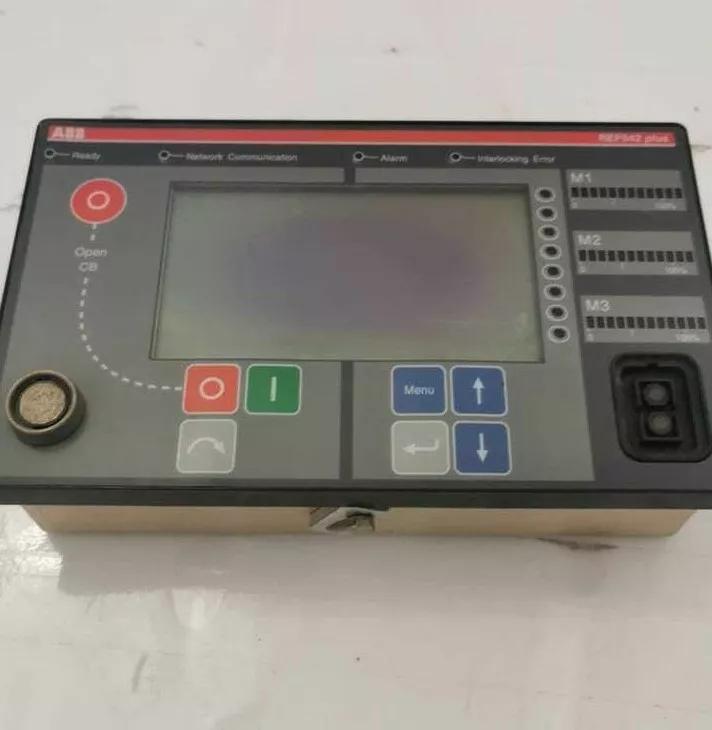 ABB REF542PLUS 1VCF750090R802 AUTOMATION MACHINE TERMINAL (For Parts)
