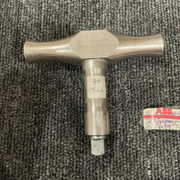 SEEKONK BT-2 40 IN.  LB  DRIVE TORQUE WRNCH