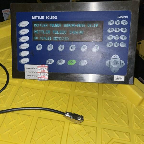 METTLER TOLEDO Ind690, 100-240 VAC WEIGHING SCALE CONTROLLER PANEL