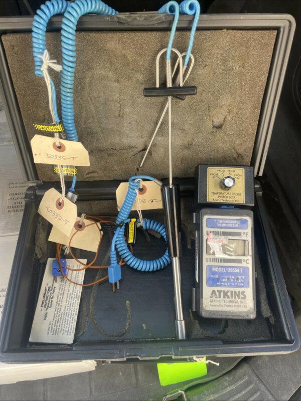 Atkins Thermocouple Thermometer 39658-T Case & Temp Probes *Parts Or Repair*
