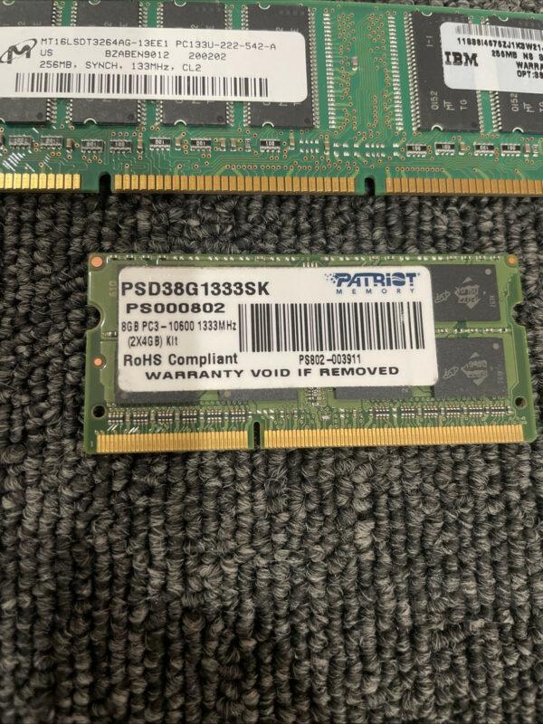(2) – (1) PATRIOT PC3-10600 PSD38G1333SK 2x4GB + (1) MT16LSDT3264AG-13EE1 256MB