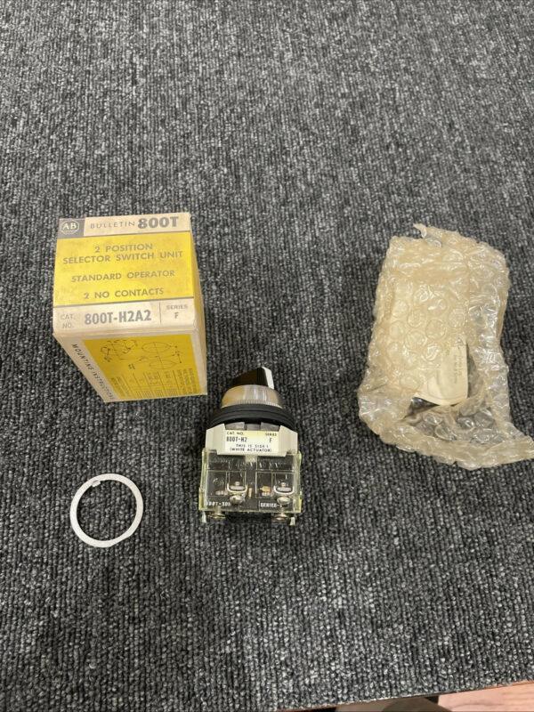 New Allen-Bradley 800T-H2A2 Position Selector Switch Series F