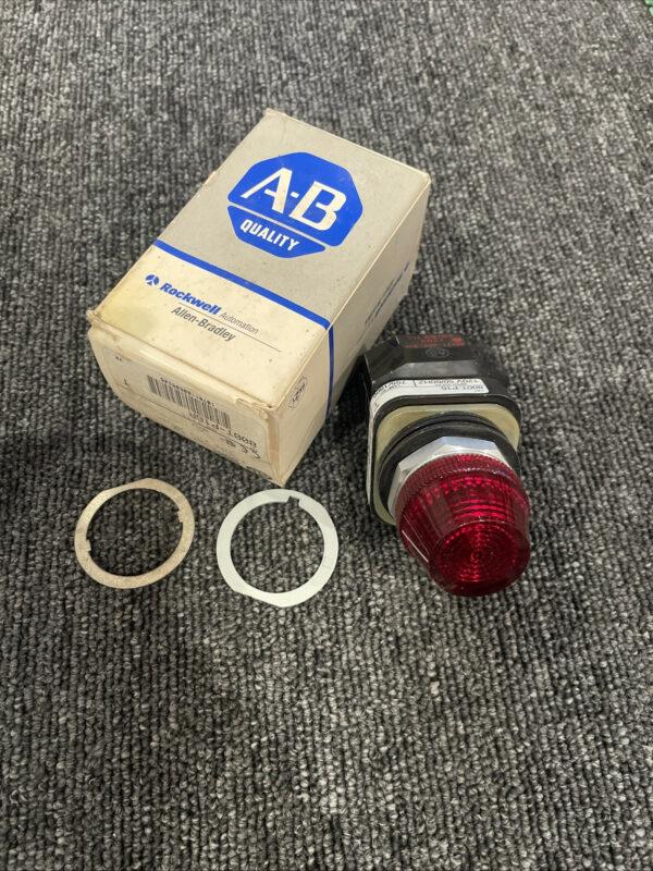 ALLEN BRADLEY 800T-P16R/ T PILOT LIGHT W/ 40171-002-01 COIL 800T-P16