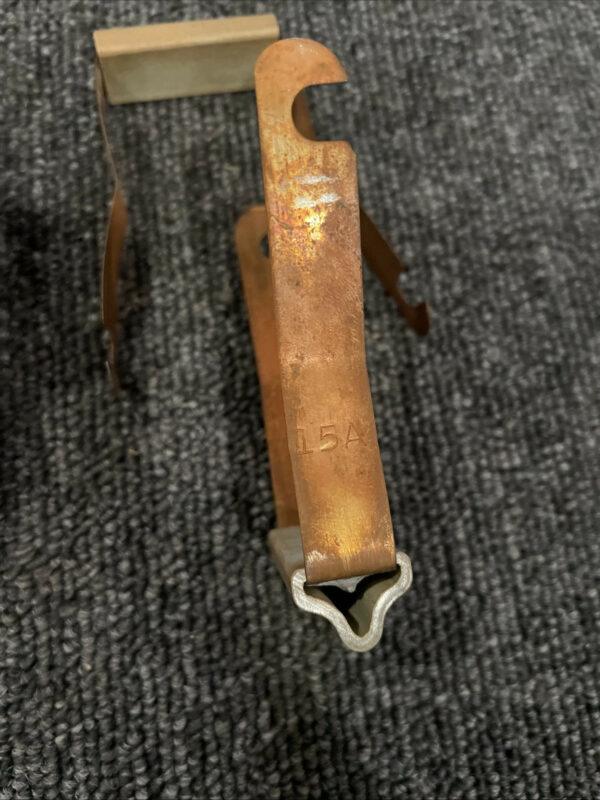 2 GENERAL ELECTRIC 9F18B8 / 9F18B8 – 15 Amp