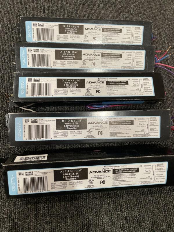 (5) XI095C275V054BSS1 Advance Xitanium Programmable LED Driver – 95W 1-2.75A