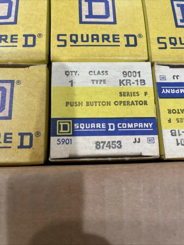 Square D 9001 KR1B Ser F Black Push Button Operator