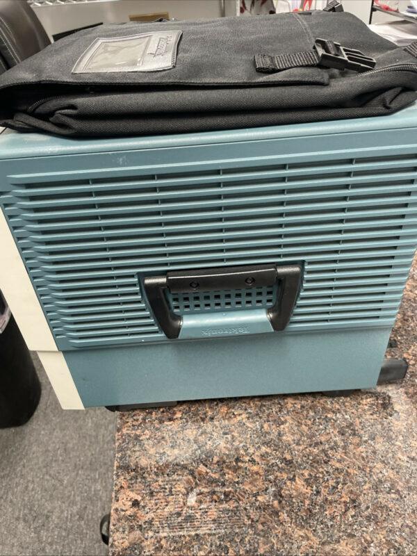 Tektronix CSA8000B Communication Analyzer Working NO SAMPLING MODULE! Unit only!