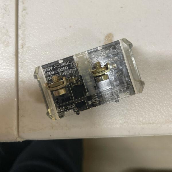 (2) ALLEN BRADLEY (1) 800T-XD2 Shallow Contact Block Ser D + (1) 800T-XD4 Ser E